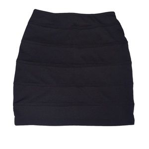 Black skirt size M